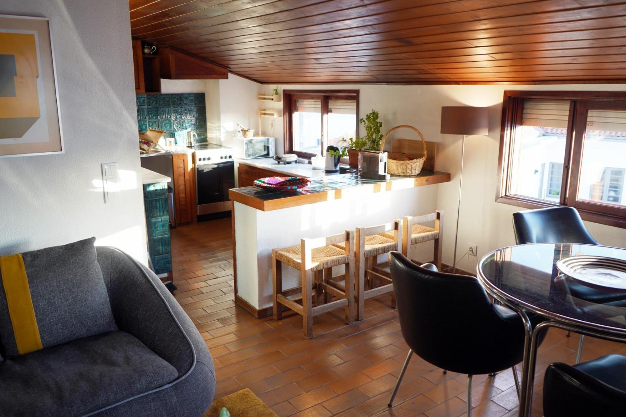 Vic Aveiro Arts House Hotel Buitenkant foto