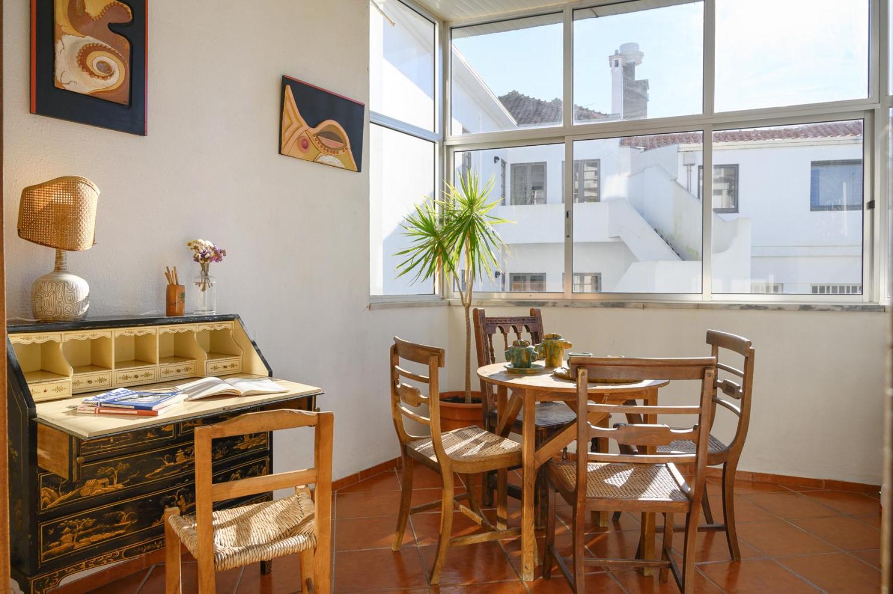 Vic Aveiro Arts House Hotel Buitenkant foto